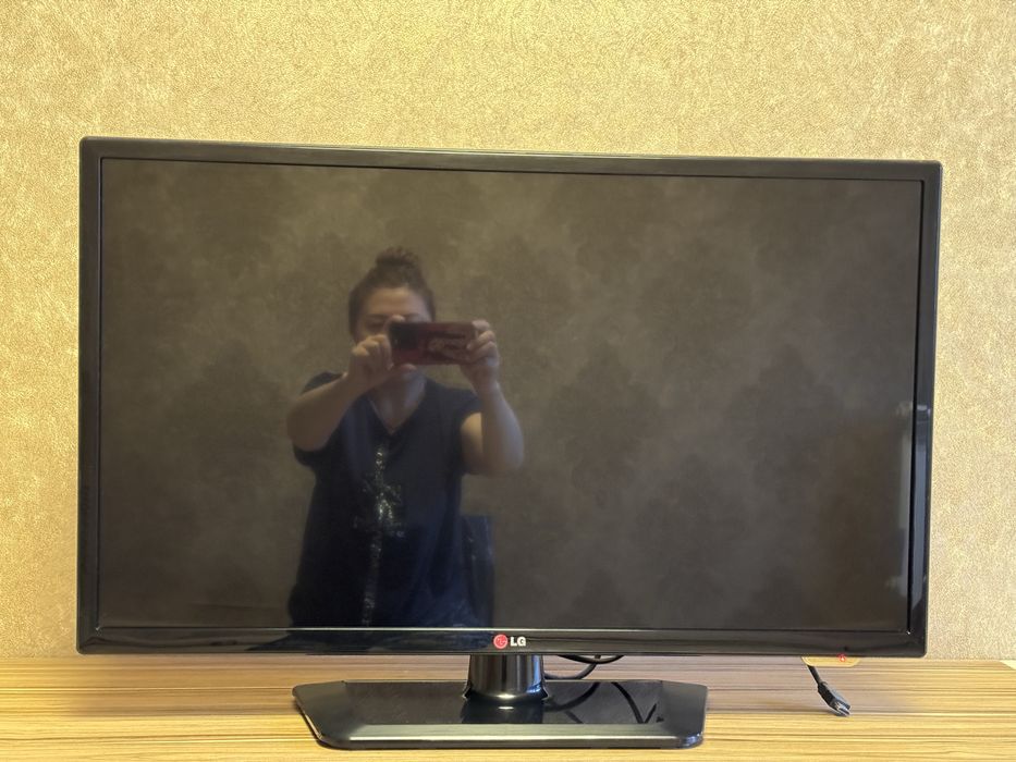 Продам телевизор LG