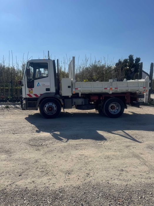 Basculanta Iveco 12T