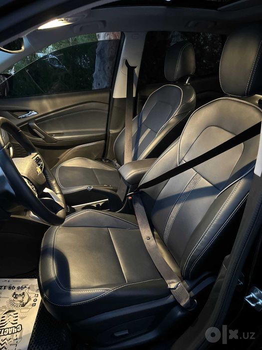 Chevrolet tracker premier plus 2025