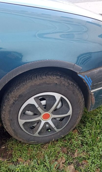 Продавам автомобил Renault Clio 1.2 - Цена 1 000 €