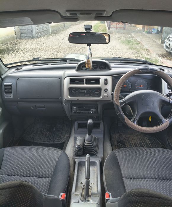Mitsubishi Trojan L200