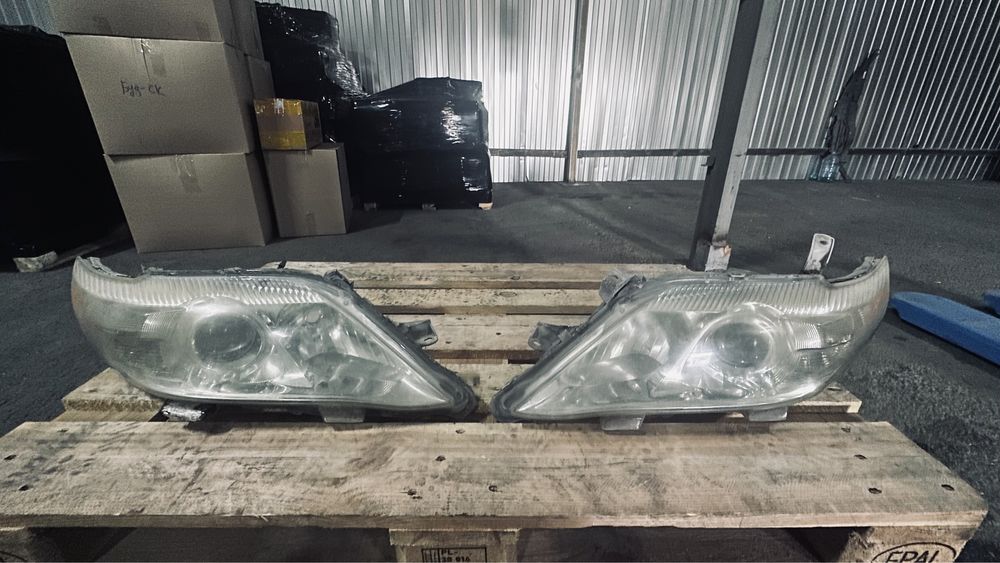 Фары на camry 45 европа ксенон