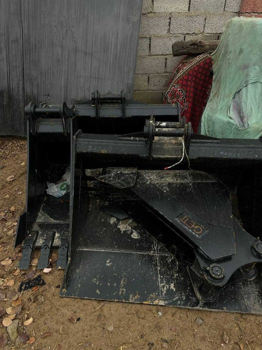 Минни 55,60,65га корейски GETT Ковшлар ката ковш и траншея сотилади