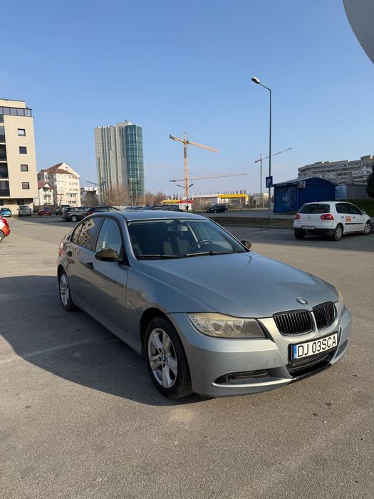 Vând BMW 320i benzina