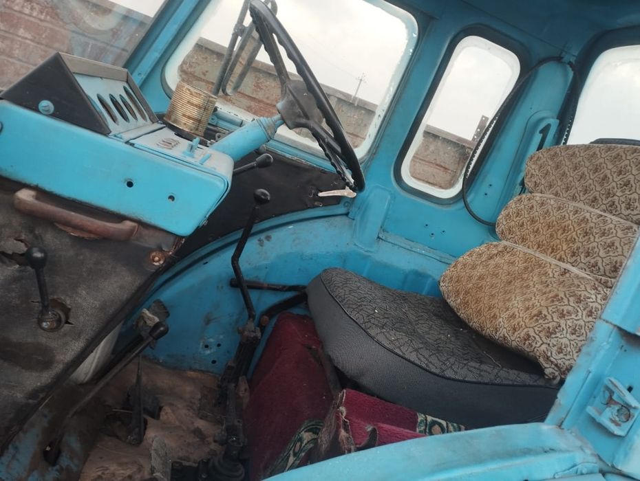 Продам трактор мтз 82