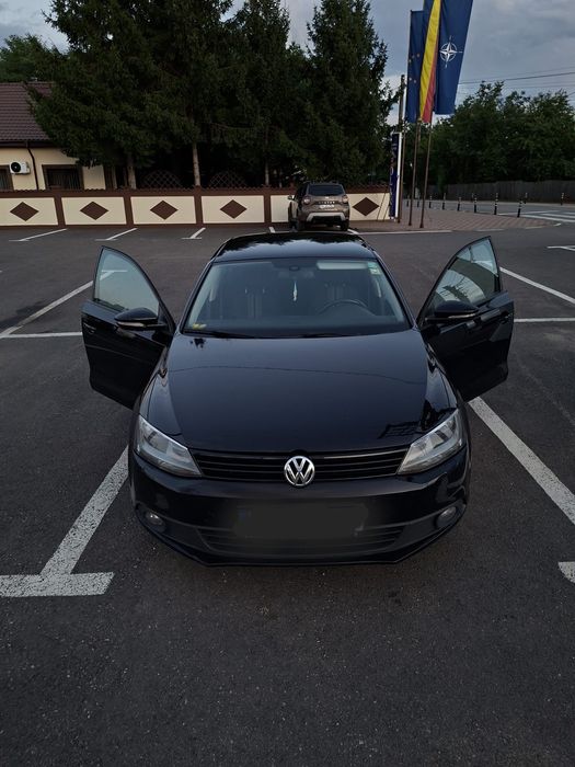 Vând auto VW Jetta