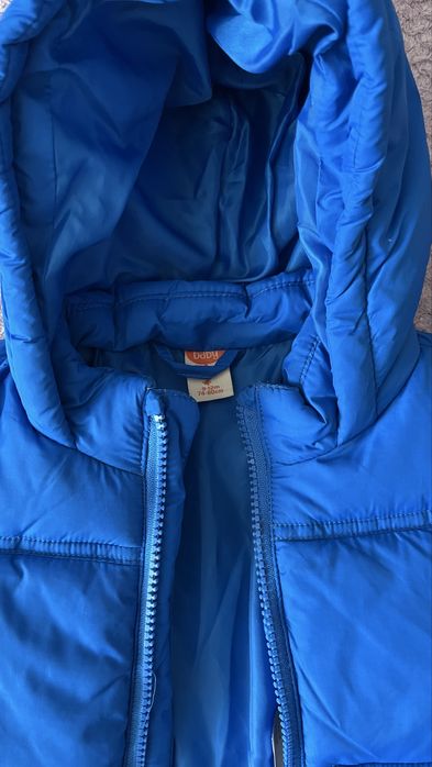 Продам куртки на осень- весну для мальчика.