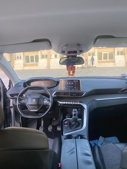 Pugeot 3008 1.2 benzina 130hp ,ALLURE, Manual