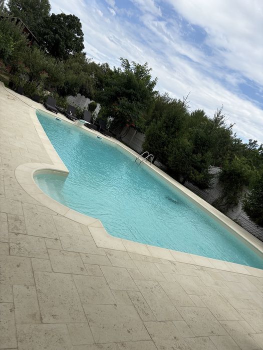 ROAYN CONS S.R.L  executam lucrari interioare /exterioare