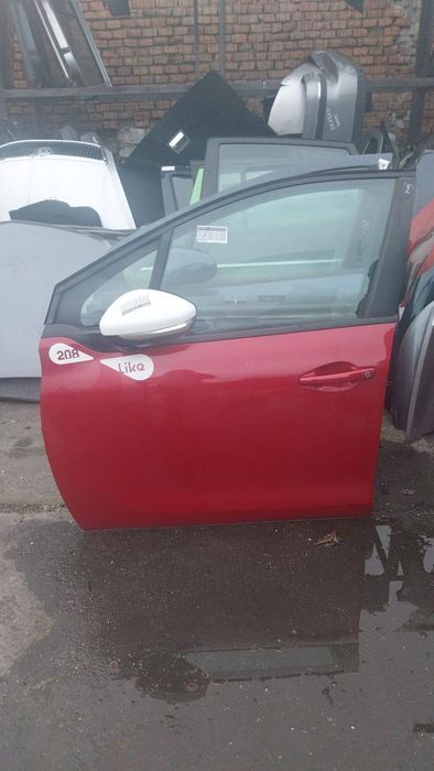 VAND USA PARTEA STANGA FATA PENTRU PEUGEOT 208 IN 4 USI, 2013-2019, CULOARE: VISINIU