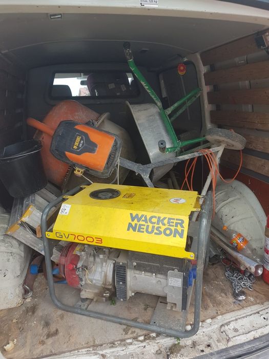 Transport marfa                      .