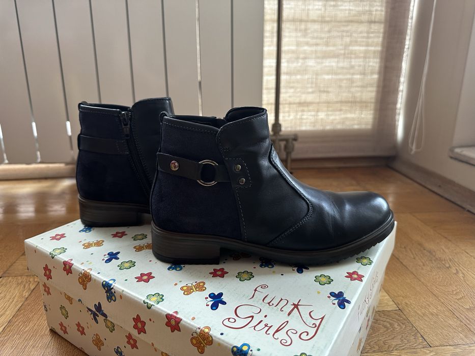 Боти от естествена кожа с топла подплата