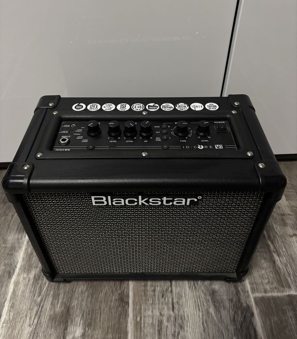 Комбоусилитель BlackStar