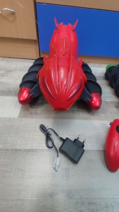 Амфибия с дистанционно 2бр.