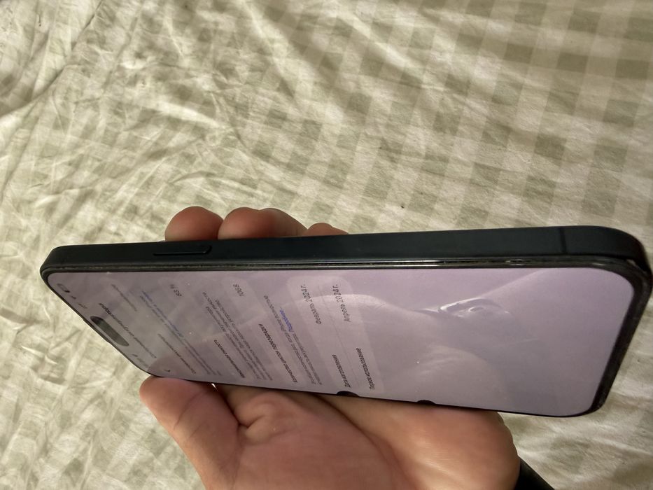 Продам iphone 15 pro max 256 с SiM и eSiM