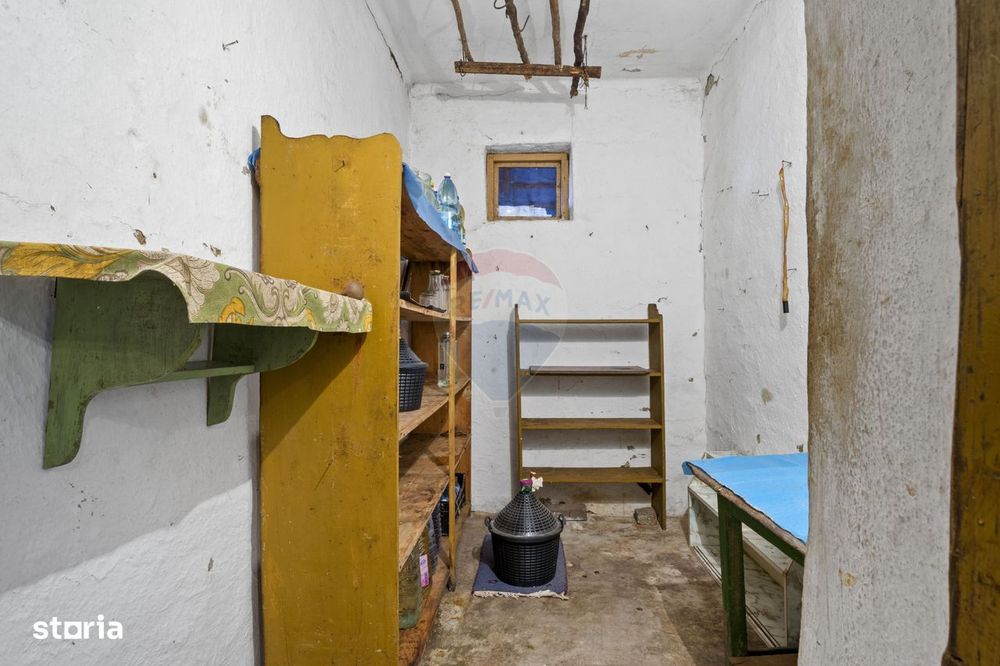 Casă de vanzare, pozitie excelenta, la intrare in Loc. Galsa