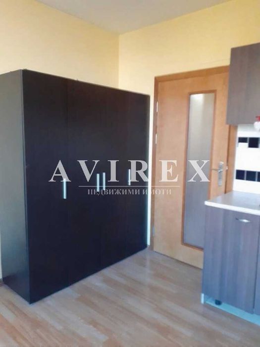 Едностаен апартамент под наем до Събота пазара