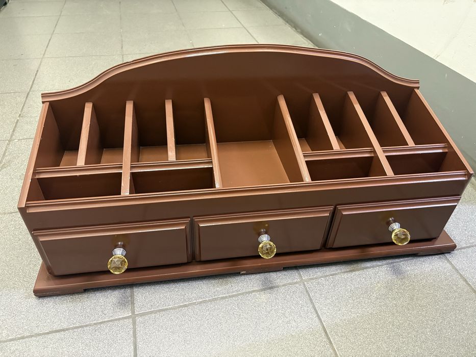Шкаф для косметики