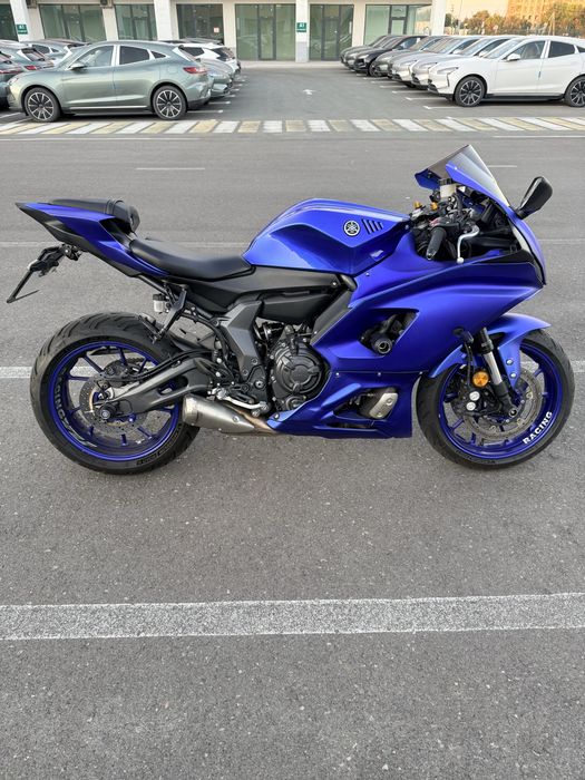 Продам Yamaha R7 2023 год