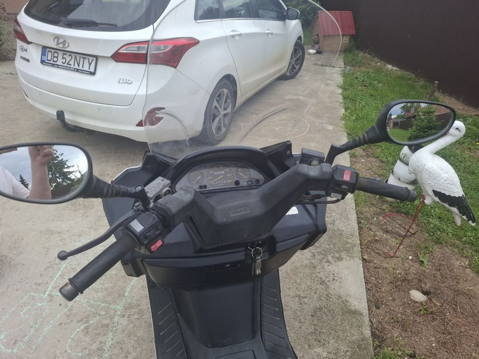Vând scuter Yamaha majesty DX250