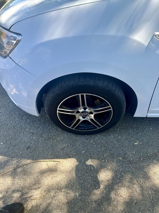 Vand dacia logan 2