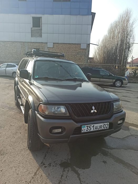 Продам Митсубиси Монтеро спорт