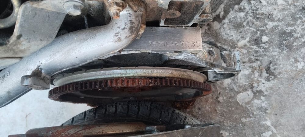 Мотор  двигатель