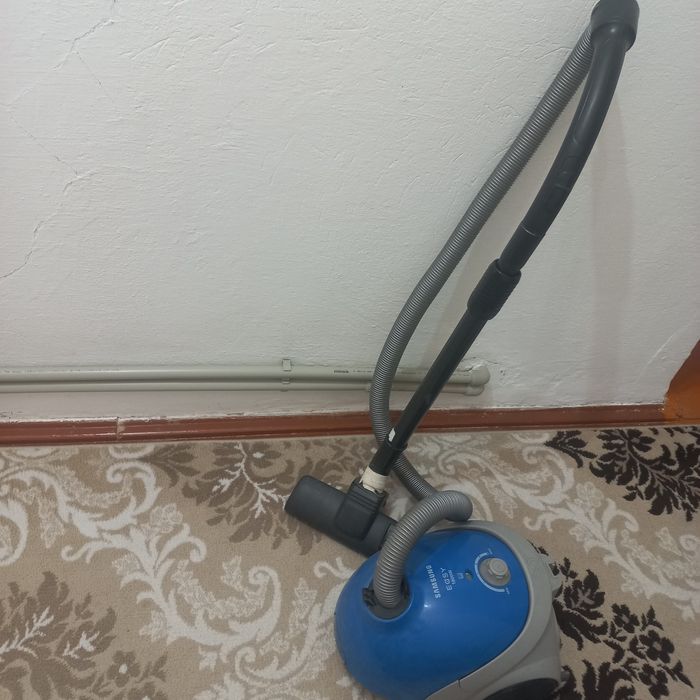 Пылесос Самсунг EASY 1800