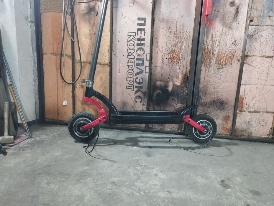 Самокат электрический