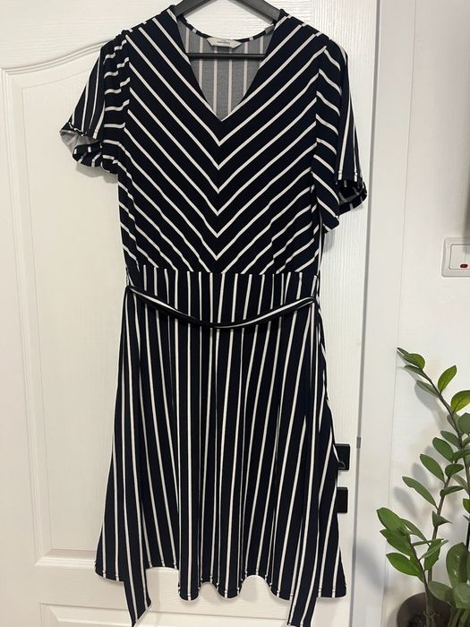 Rochie bleumaren