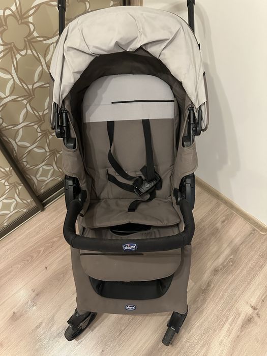 Каляска Chicco для девочке и мальчиков