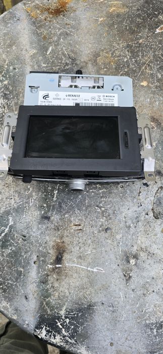 Dezmembrez Renault Koleos