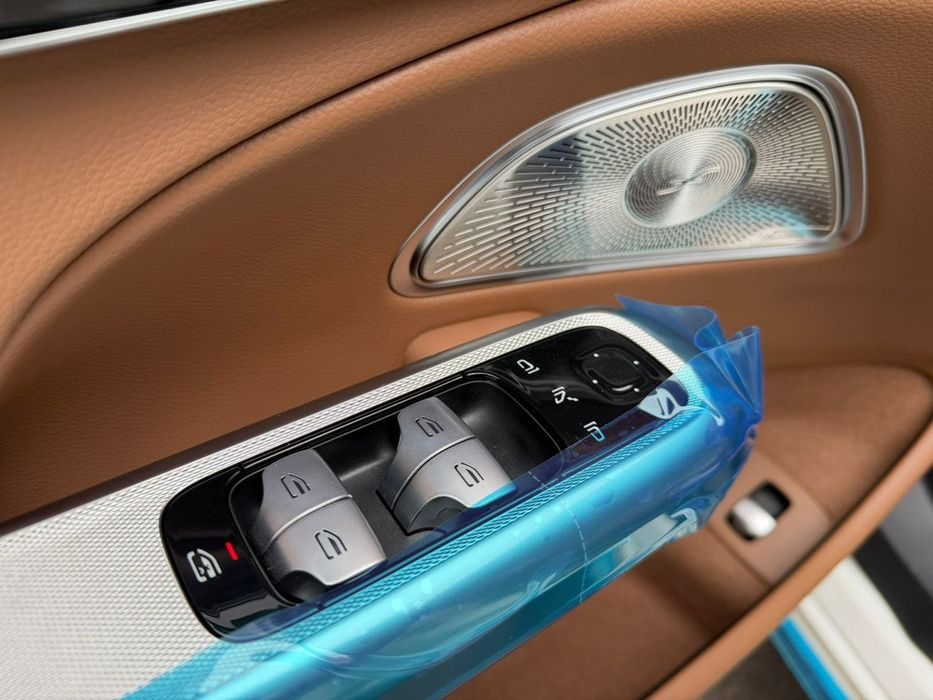 Mercedes benz  E300 4matic