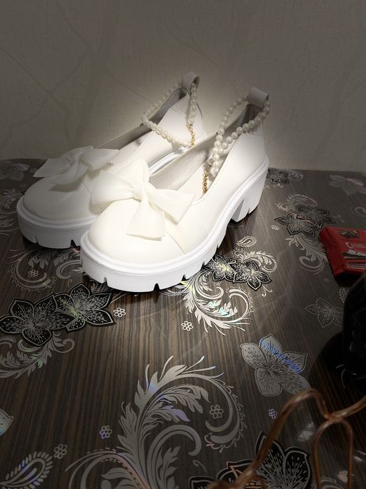 Mocasini pantofi , sandale