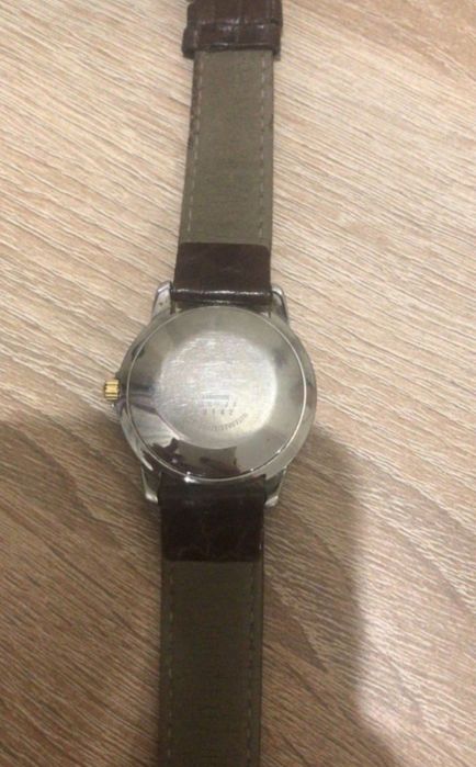 Продам часы Механически