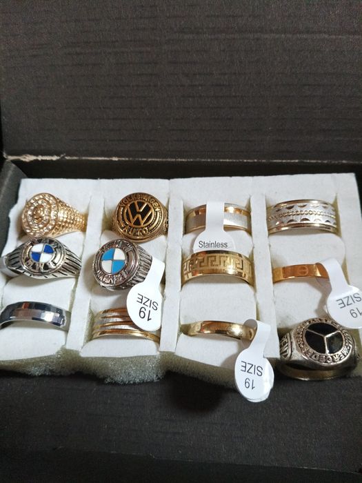 Пръстени и халки