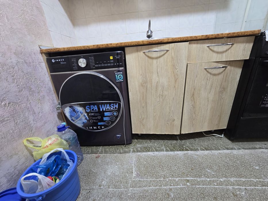 Ошхона мебели срочна сотилади