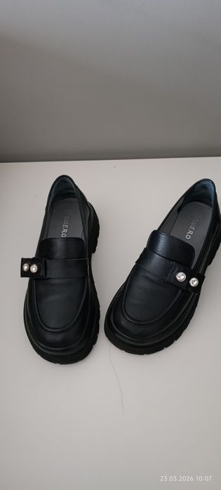 Продам обувь женскую