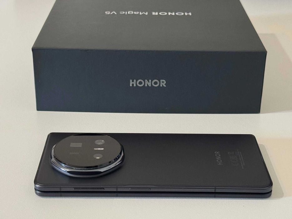 Бартер! НОВ! 36м.Гаранция! Honor Magic V5 512/16GB Black (Черен) 30 Цикъла.