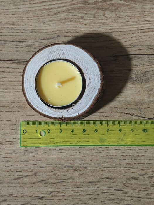 Подсвечники со свечей