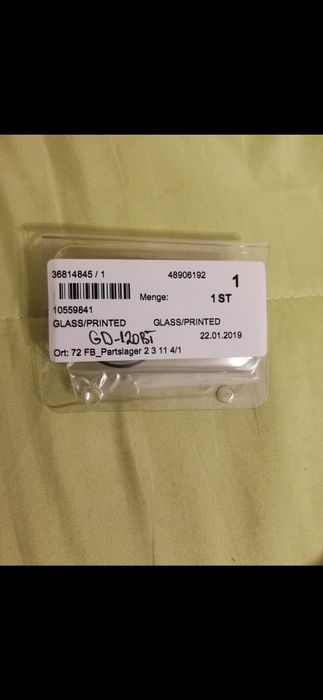 Casio GD-120 Стъкло: Минерал-кристал