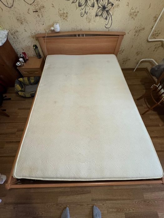 Срочно продам кровать