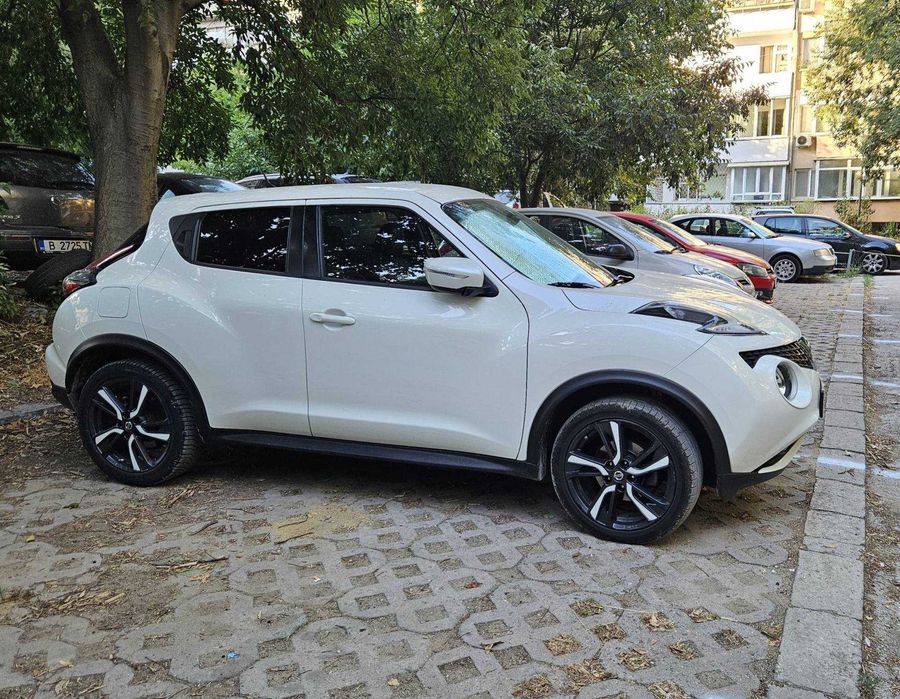 Продава се NISSAN JUKE 1.2 N-Connecta