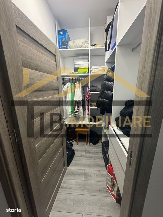 Apartament cu 2 camere, 56 mp, semidecomandat, Zona Shopping City