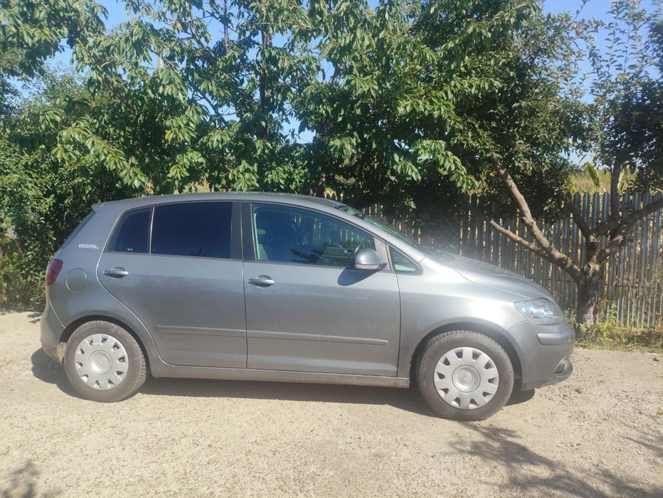 Volkswagen Golf 2007 diesel, 3.773 € — imagine 2