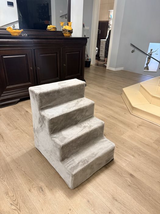 Scara animale de companie 4 trepte din pal si plus / caini si pisici