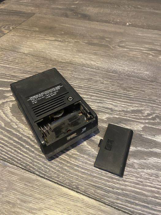 Radio Vintage de buzunar SIEMENS RT 711 - Model 1983 - Funcțional