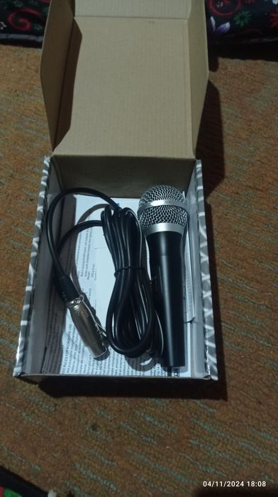 Ahuja Mikrofon va Rabochi Mikrofonlar