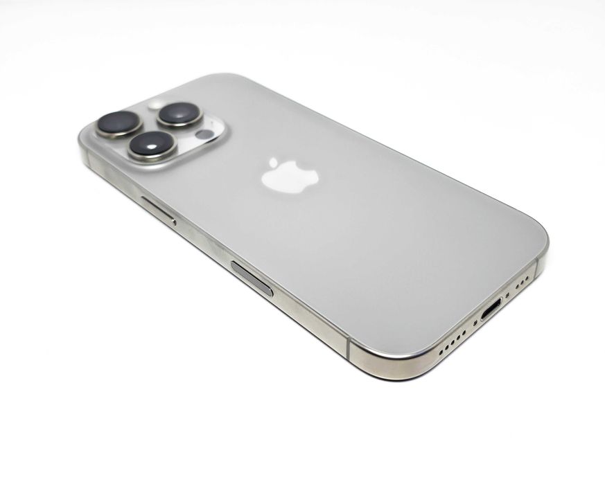 iPhone 16 Pro 128GB Natural Titanium