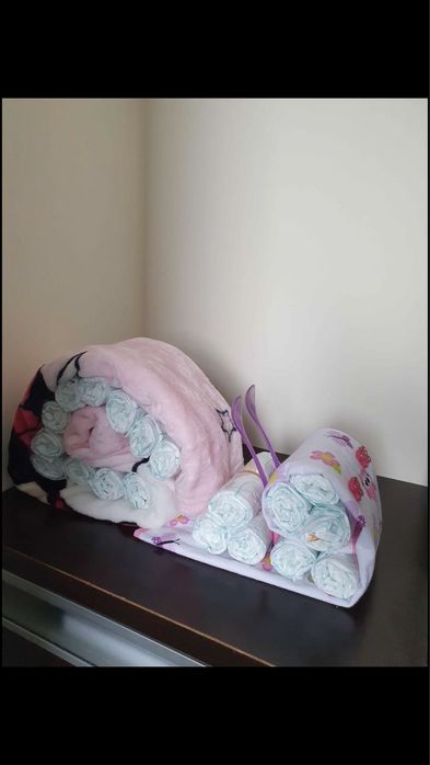 Торти, колички и фигурки от памперси( пелени )